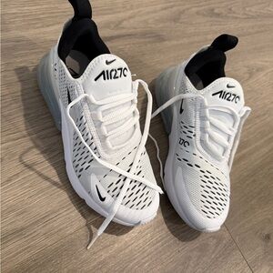Nike Air Max 270 Shoes women’s 6